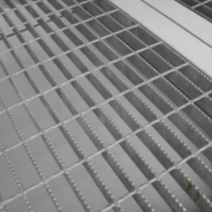 10Ft X 8Ft Open Mesh Floor Bunded Store